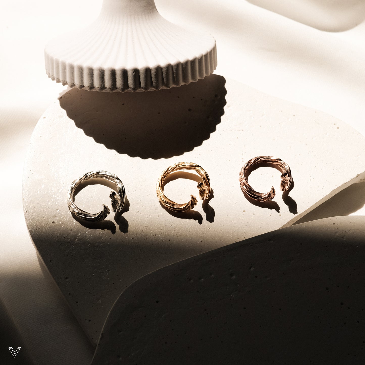 Ava Ring