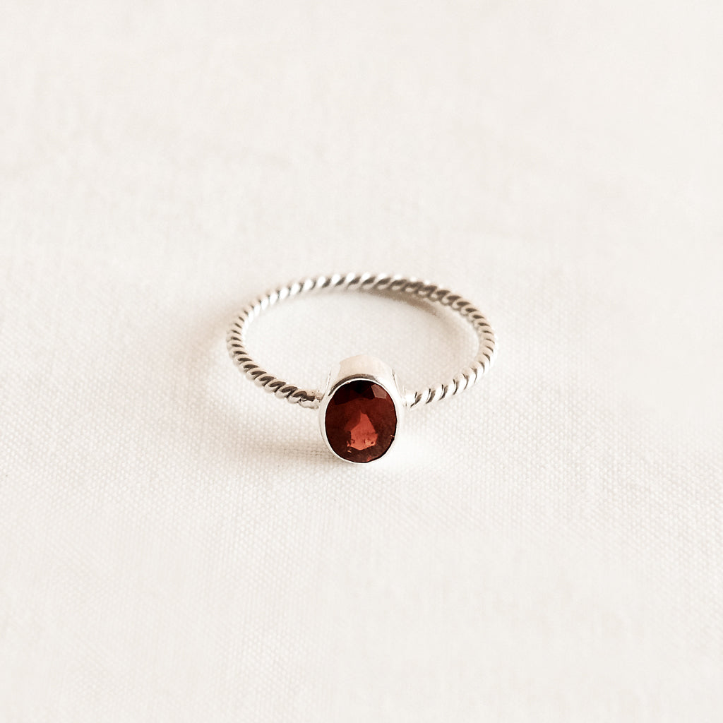 Camilla Ring