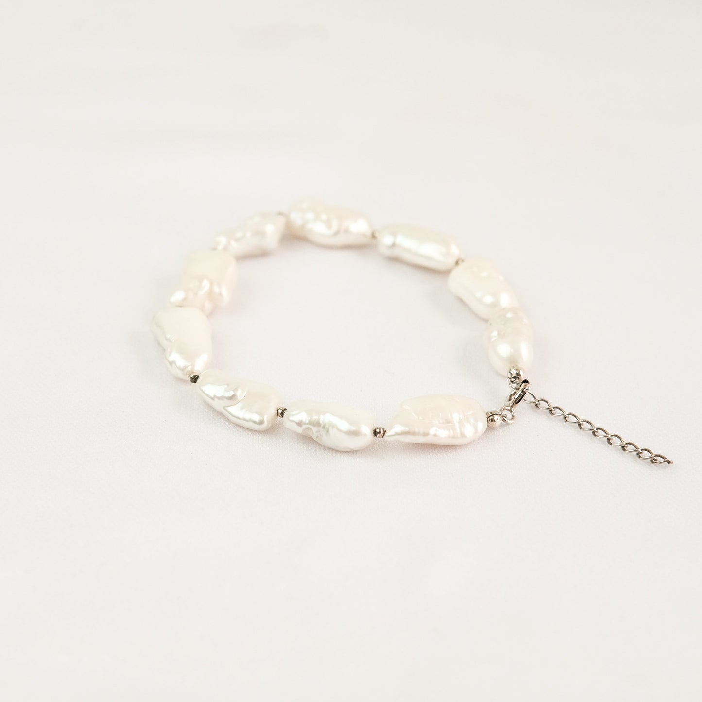 Biwa Pearl Bracelet