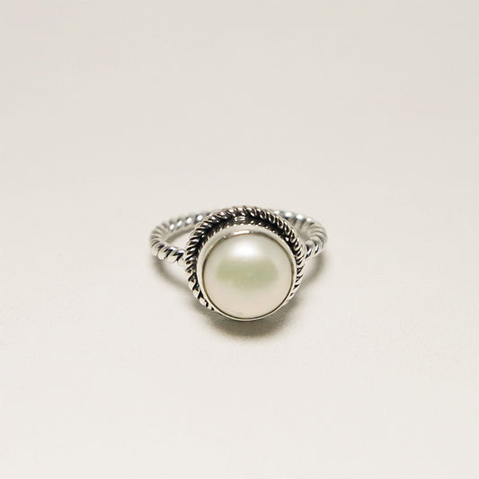 RS 974 - Pearl Ring