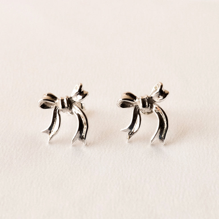 Ribbon Stud Earrings